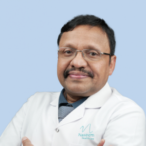 Dr. Leenes Paul